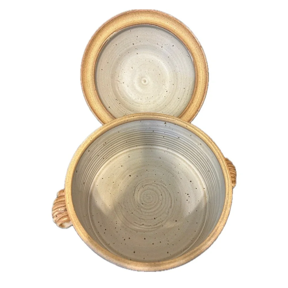 VTG. Handmade Earthenware Lidded/Handle Dish. Glazed, Cream/Brown.